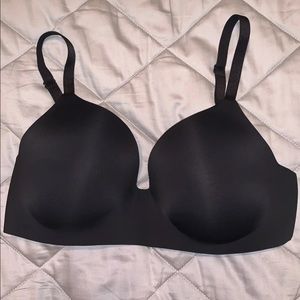 Black Victoria’s Secret wireless bra